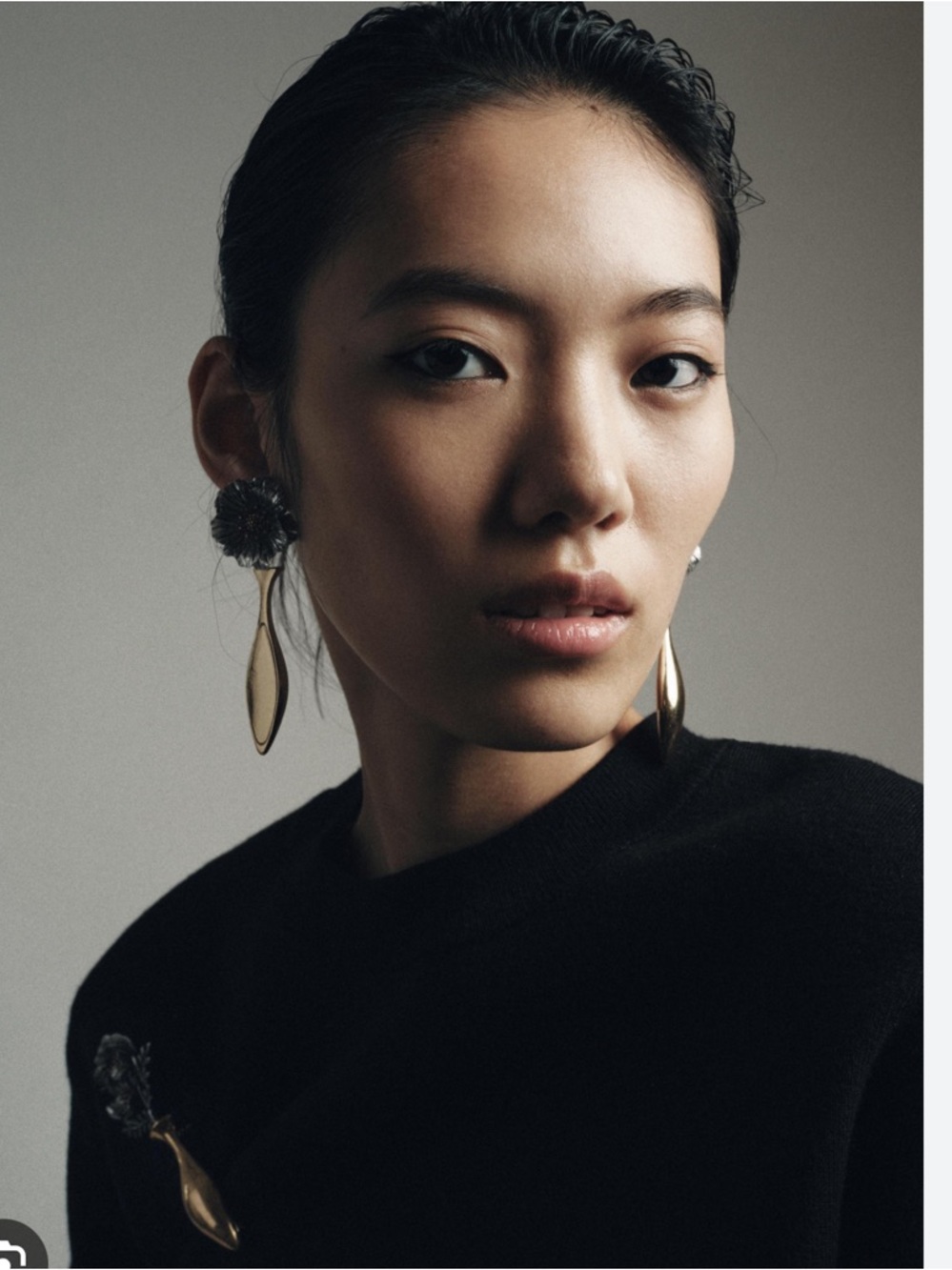Zara Gold Floral Drop Earrings - Women Jewelry